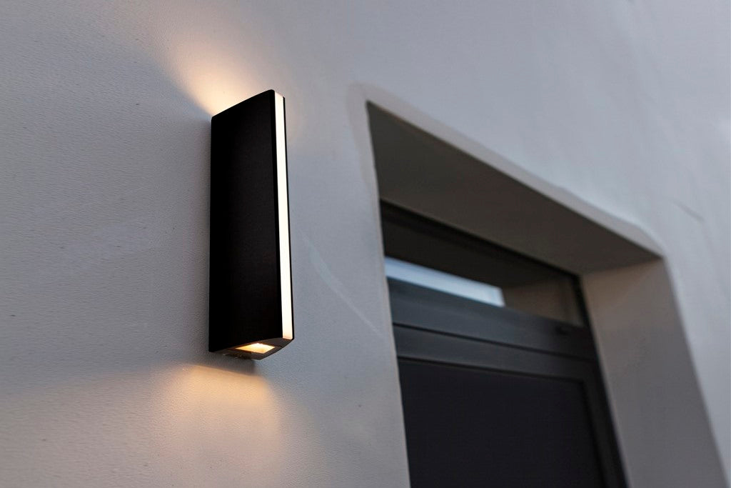 LEO OUTDOOR LED WALL 1 LIGHT BLACK