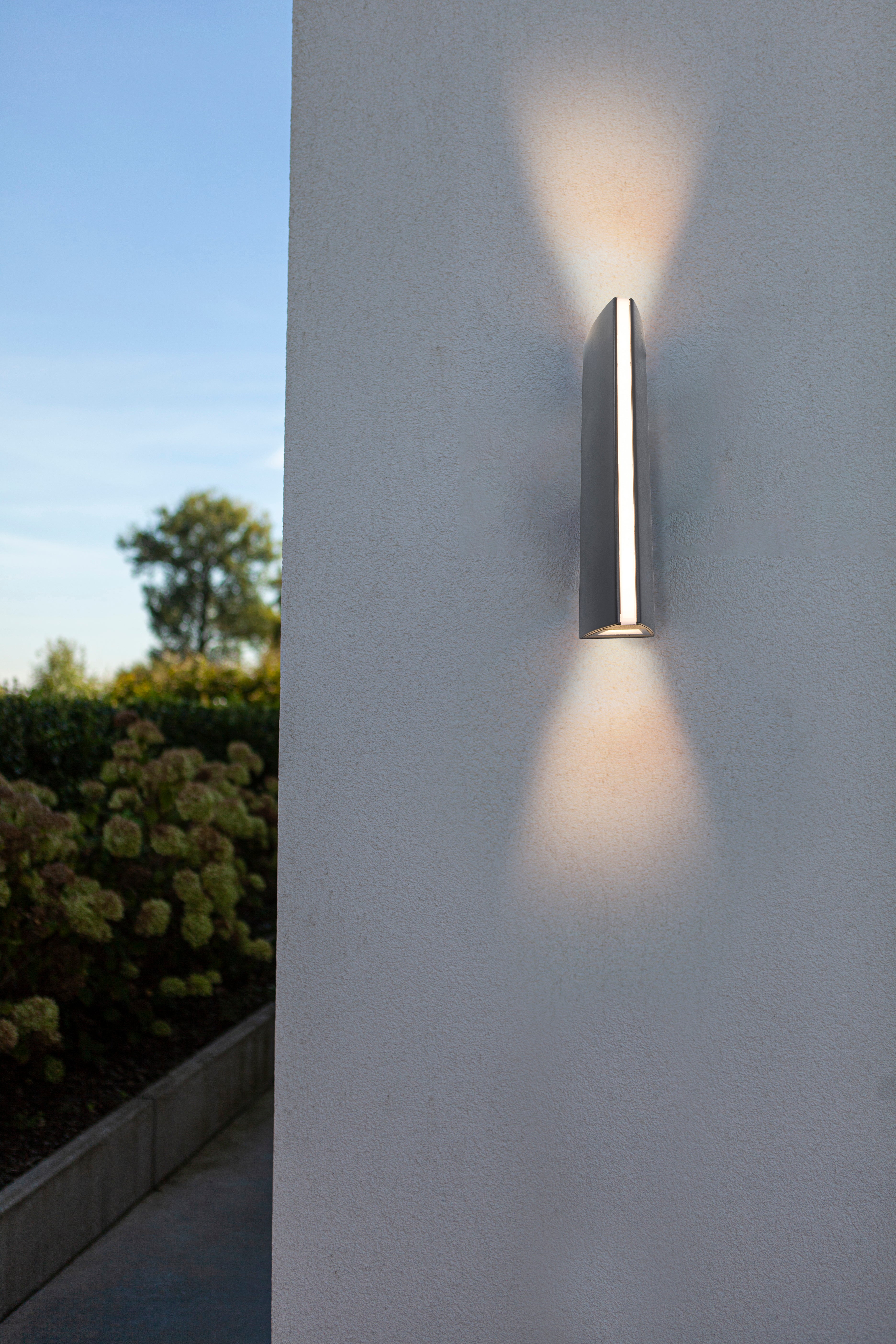 LEO OUTDOOR LED WALL 1 LIGHT DARK GREY