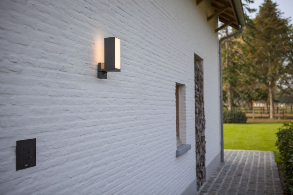 CUBA OUTDOOR LED WALL 1 LIGHT PIR DARK GREY