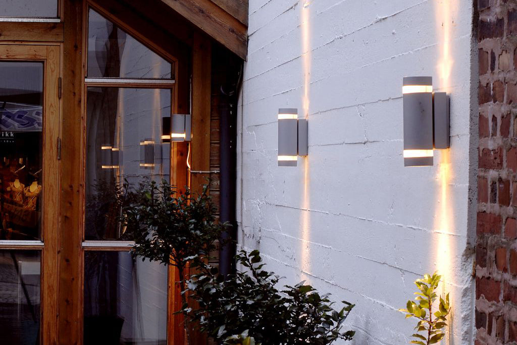 FOCUS ROUND OUTDOOR WALL UP & DOWN 1 LIGHT GU10 DARK GREY