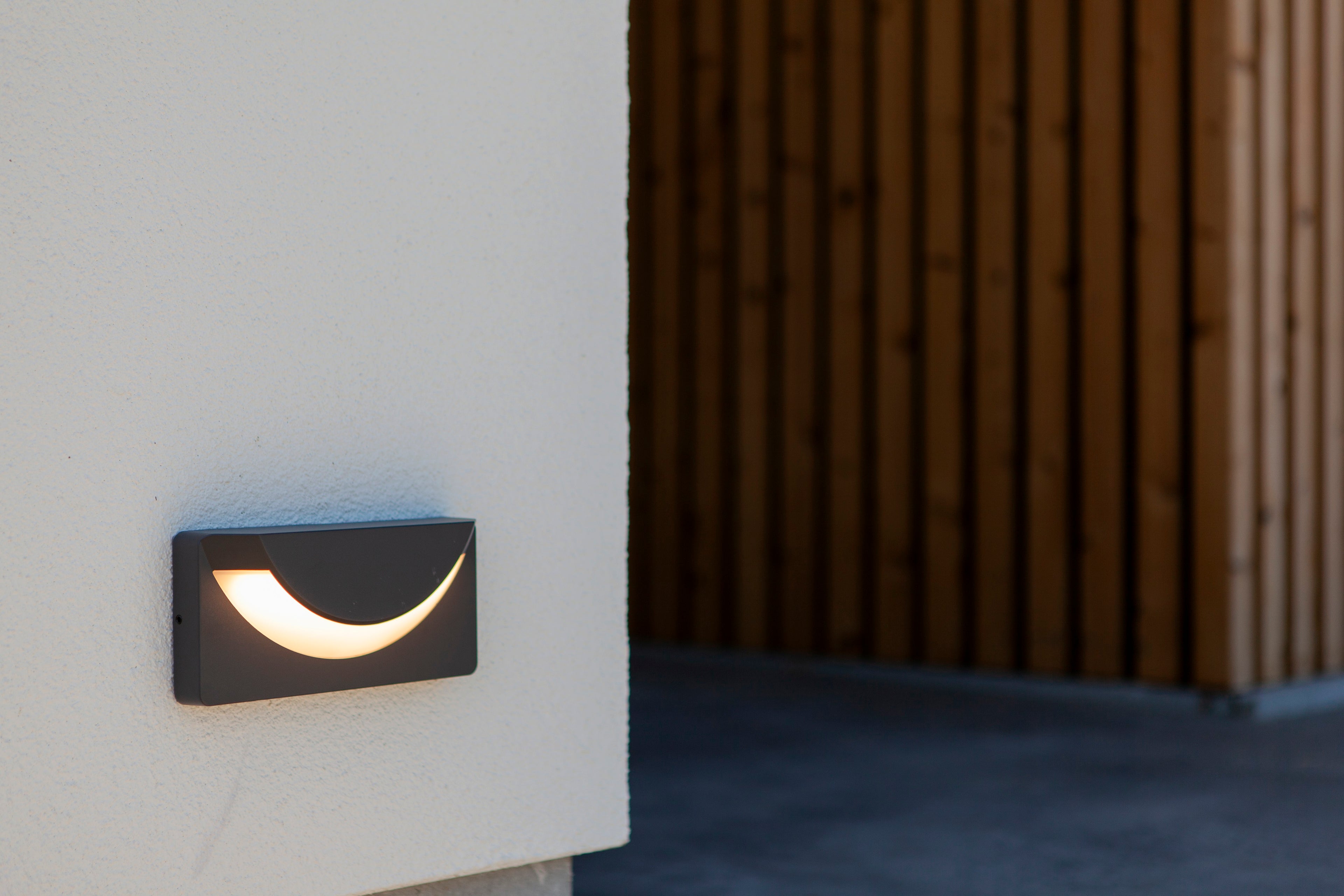 LUPS OUTDOOR LED WALL 1 LIGHT DARK GREY