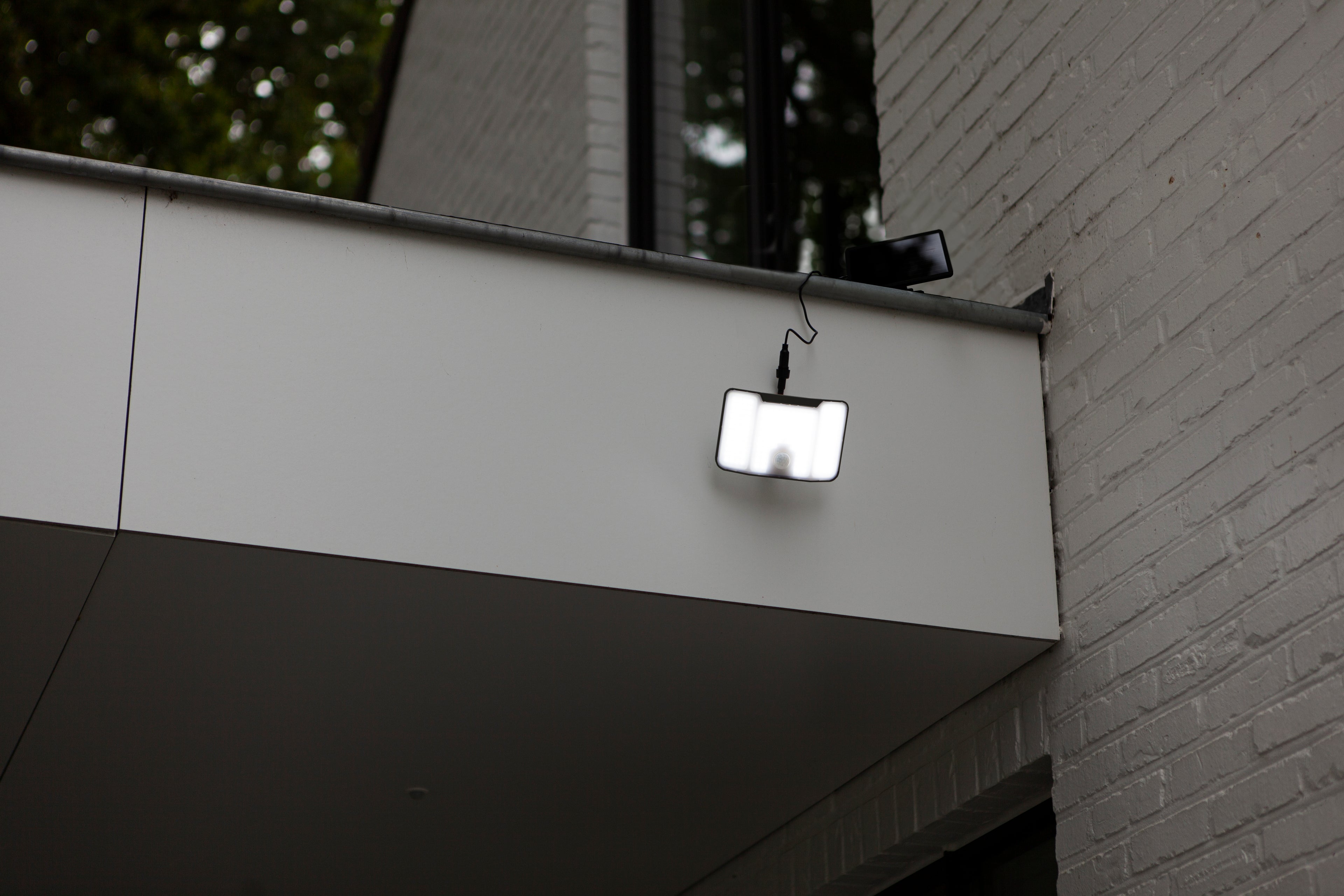 KOMBO SOLAR LED WALL 1 LIGHT PIR BLACK