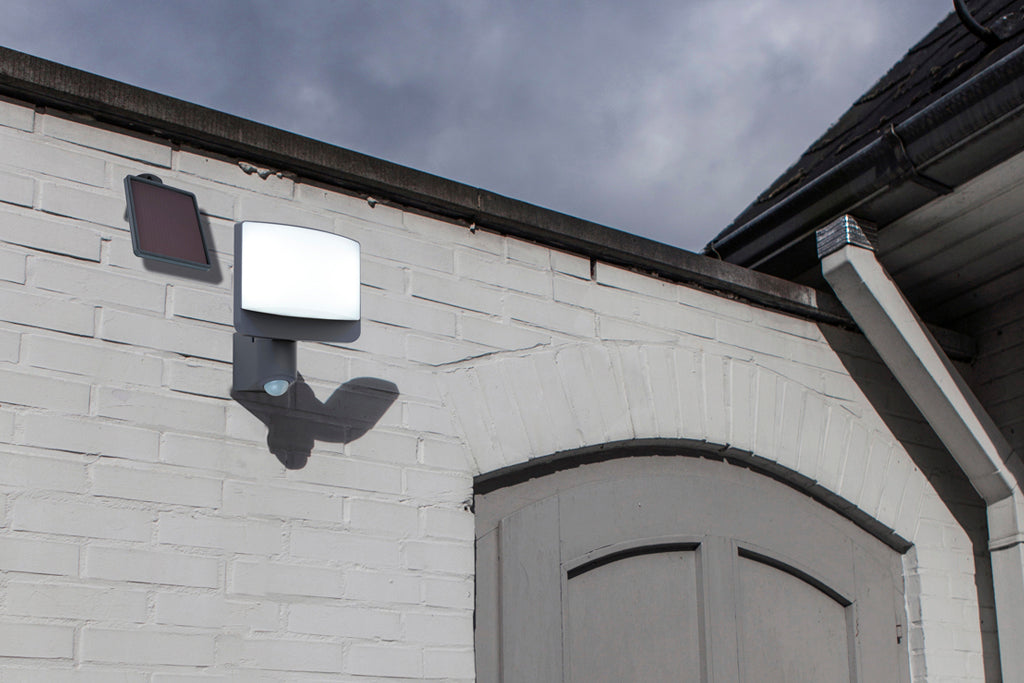 SUNSHINE SOLAR LED WALL 1 LIGHT PIR DARK GREY PLUS SOLAR PANEL