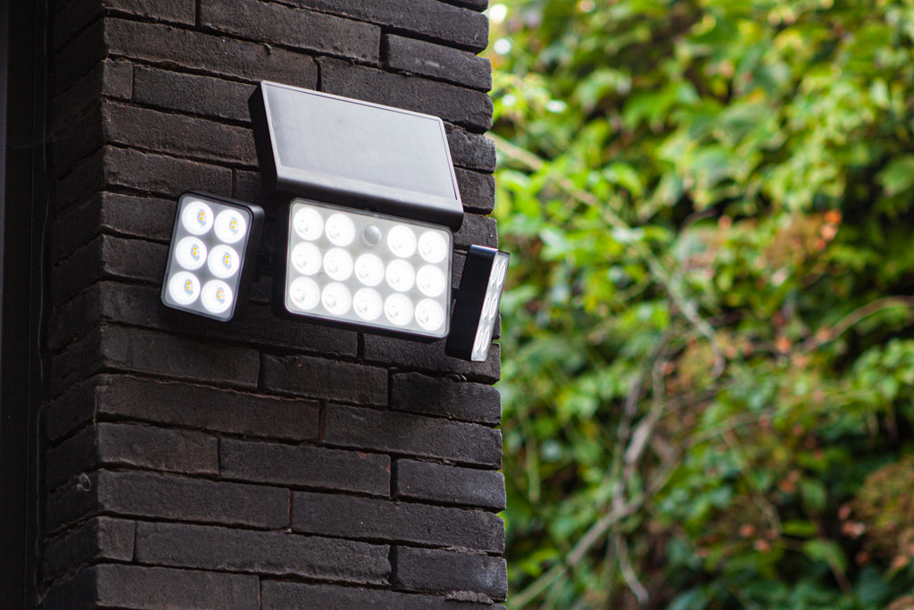 TUDA SOLAR LED WALL 3 LIGHT PIR BLACK LUTEC CONNECT