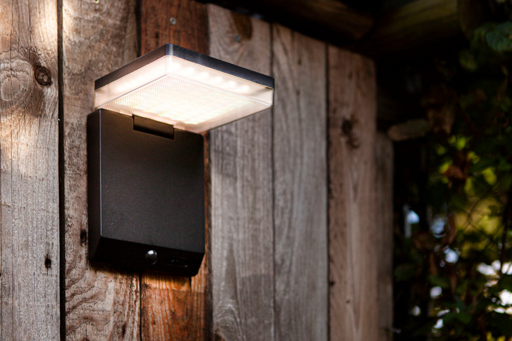 MOZE - MOZ SMART SOLAR LED WALL 1 LIGHT PIR BLACK