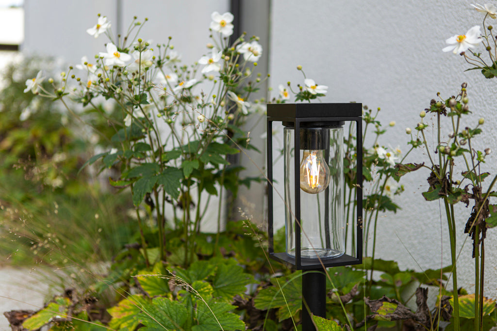 FLAIR SOLAR POST 1 LIGHT E27 W/BULB BLACK (W/SPIKE)