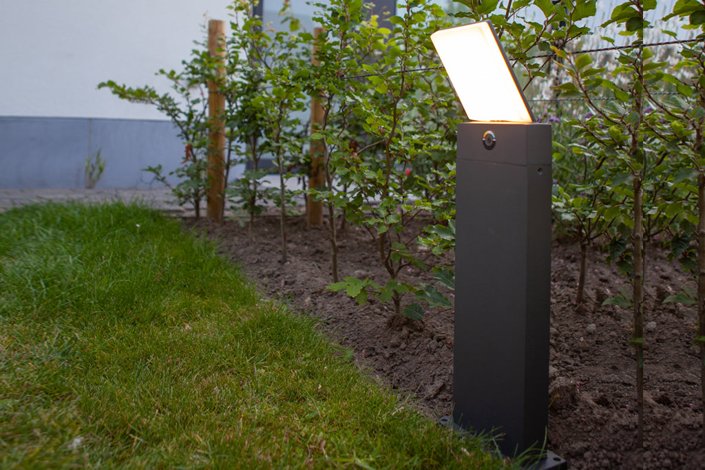 PANO OUTDOOR LED BOLLARD 1 LIGHT DARK GREY - CCT WHITES
