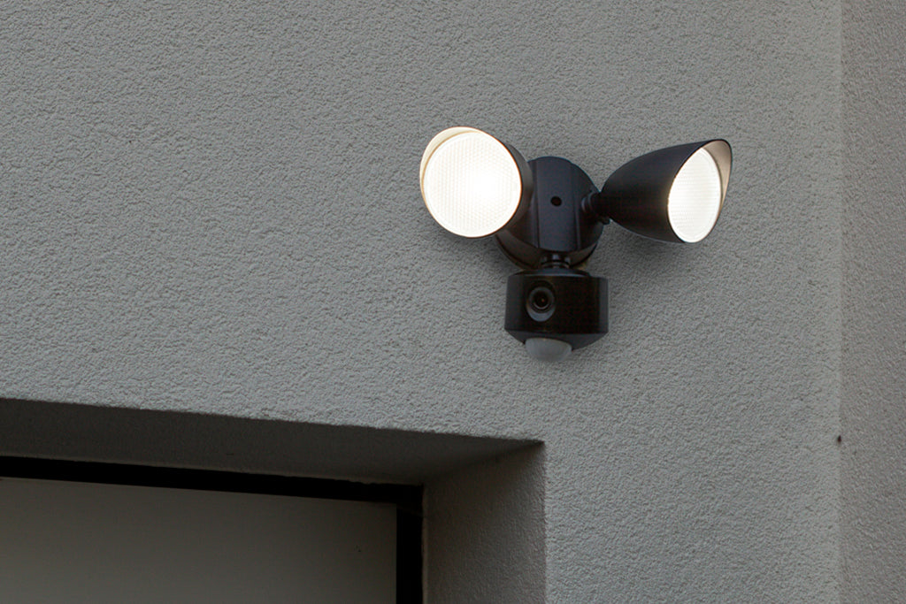 DRACO OUTDOOR LED WALL CAMERA 2 LIGHT PIR BLACK LUTEC CONNECT