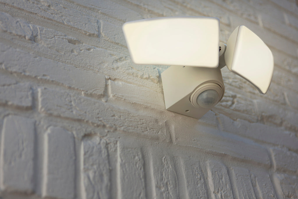 ARTICA OUTDOOR LED WALL 2 LIGHT PIR WHITE LUTEC CONNECT