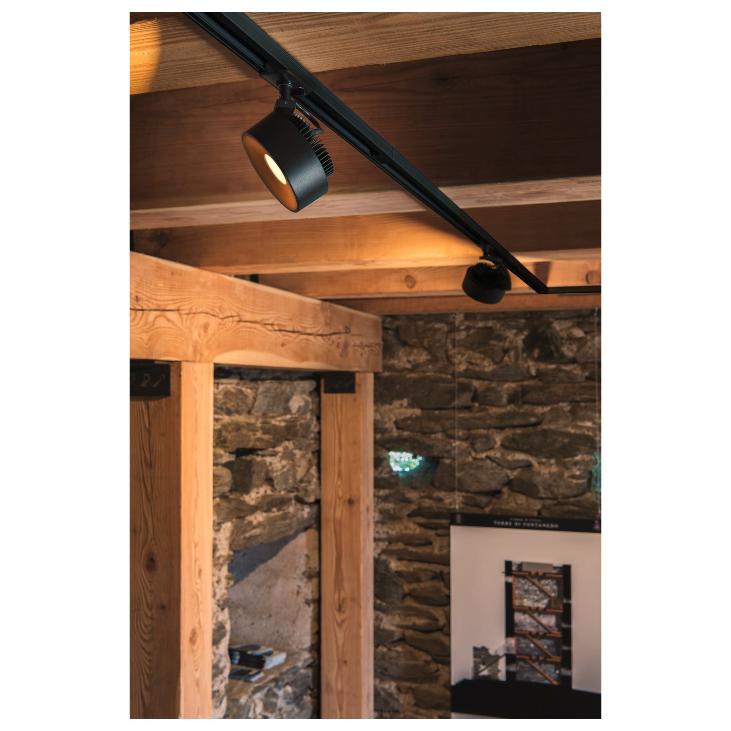 1 ~KALU TRACK, INDOOR LED Sistema de luminária de 1 fase, preto, 3000 K, incl. adaptador de 1 fase