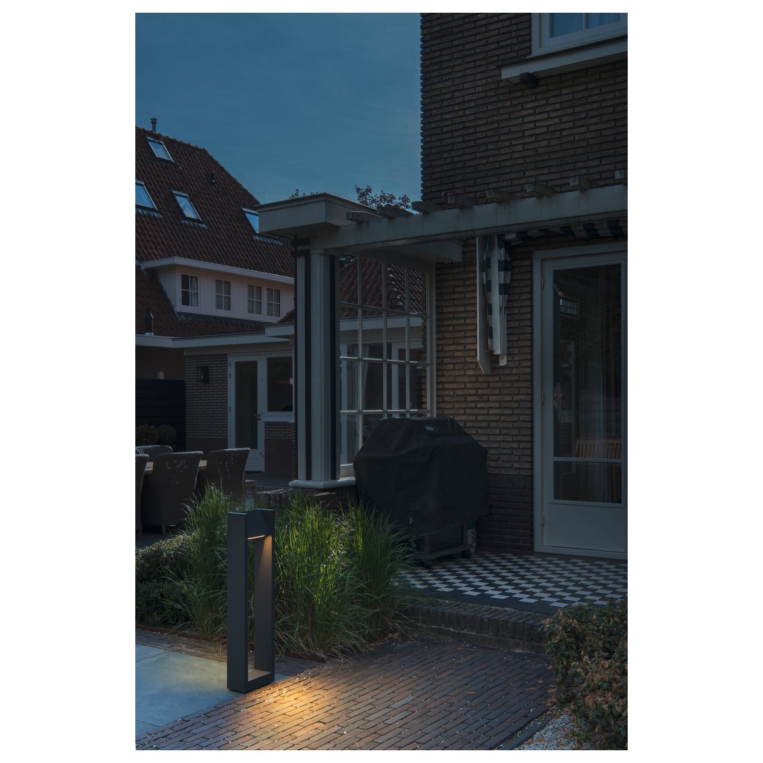 QUAD POLE 100, luminária de apoio LED Outdoor 3000 K antracite