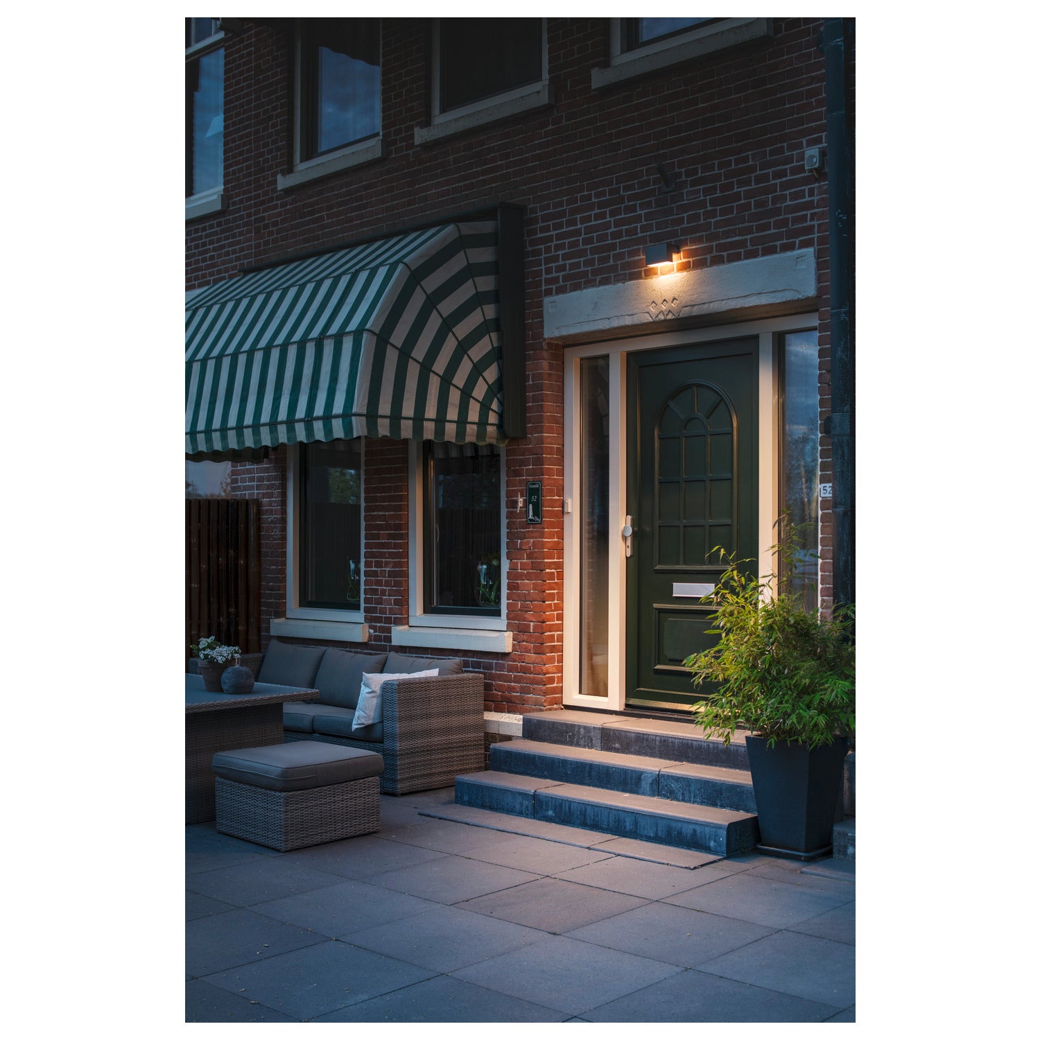 L-LINE OUT WL, Luminária de parede saliente LED para exterior, antracite, interruptor CCT 3000/4000 K