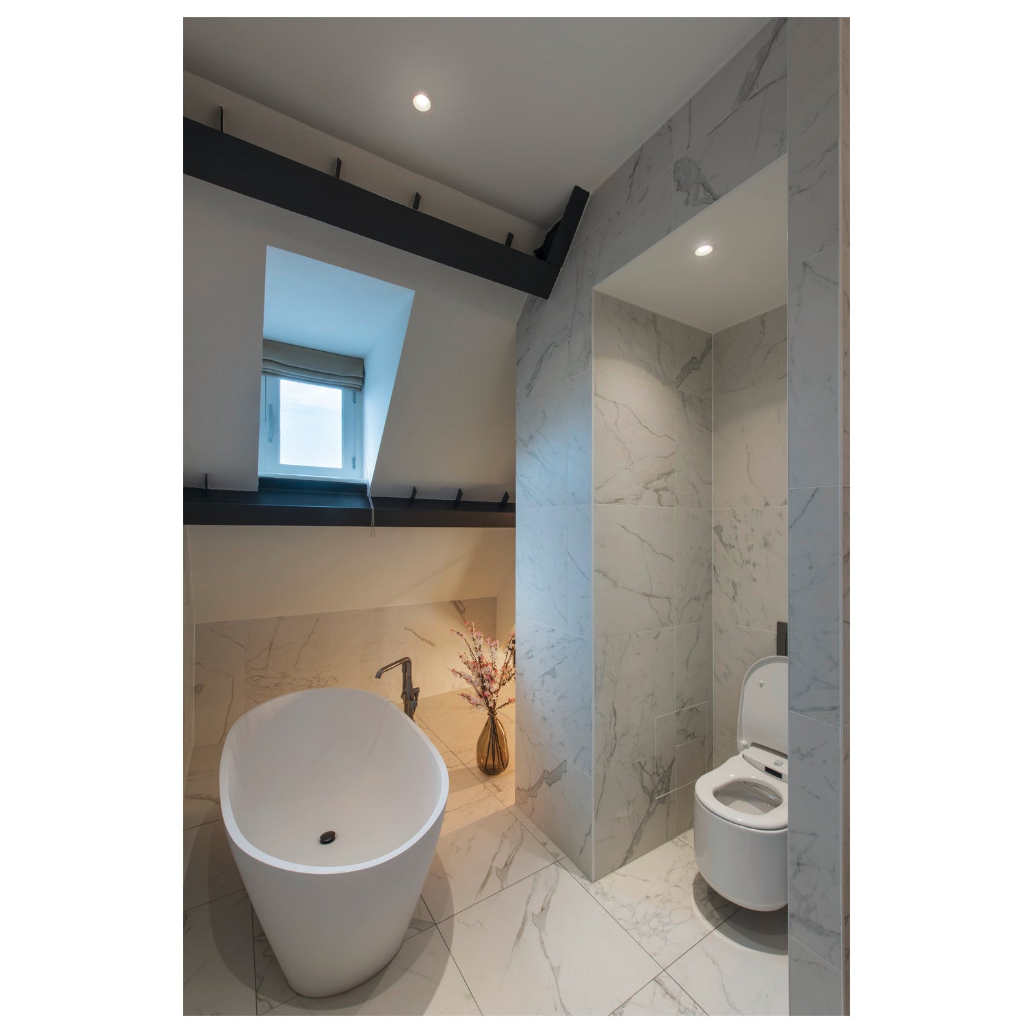 NUMINOS® DL S, Recessed LED ceiling light for indoor use, white/white, 3000 K, 55°, with leaf springs