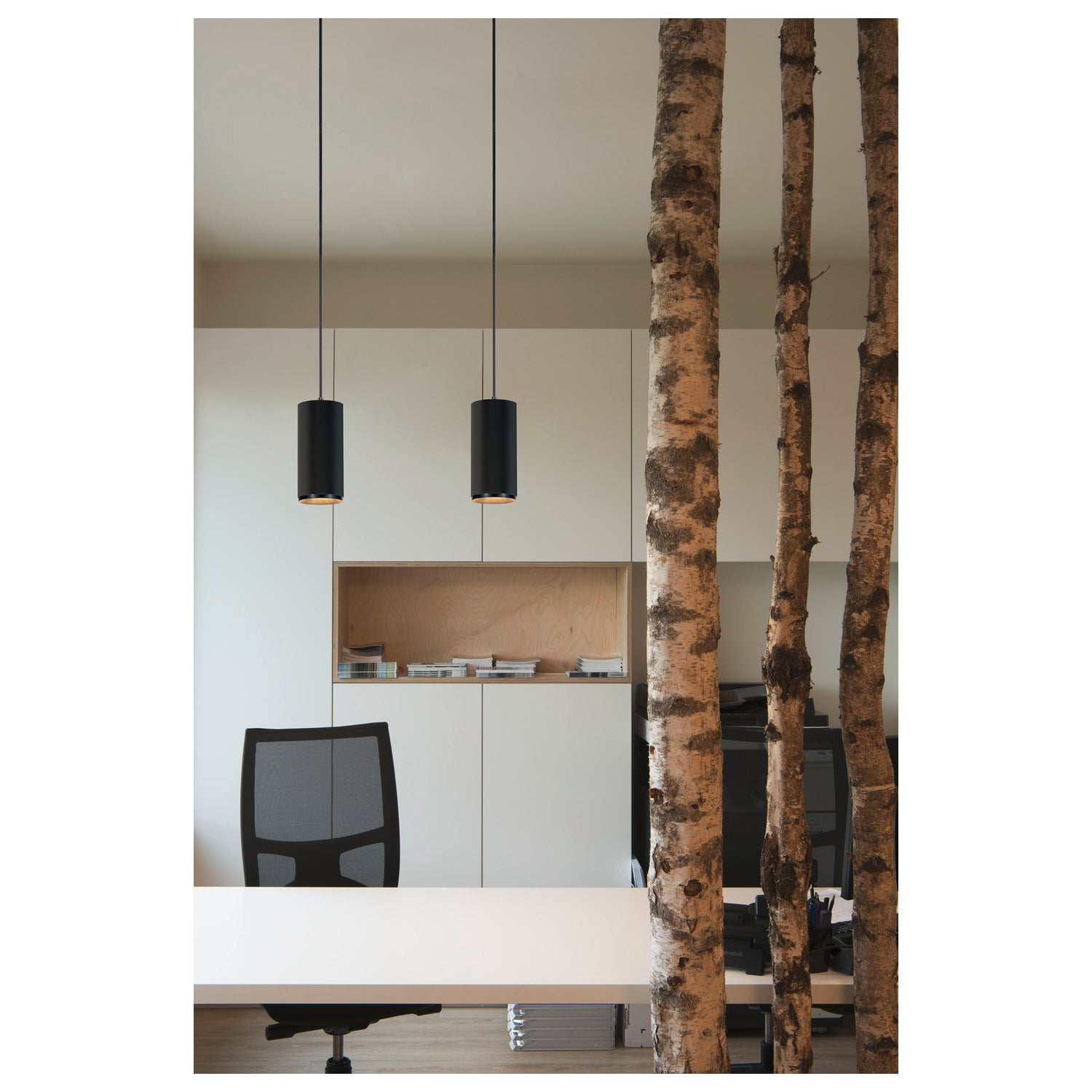 NUMINOS® M PD, PHASE, Candeeiro pendente, comprimento do pendente 250 cm, 3000 K, 14 Watt, 36°, Ângulos de fases, branco mate / preto mate