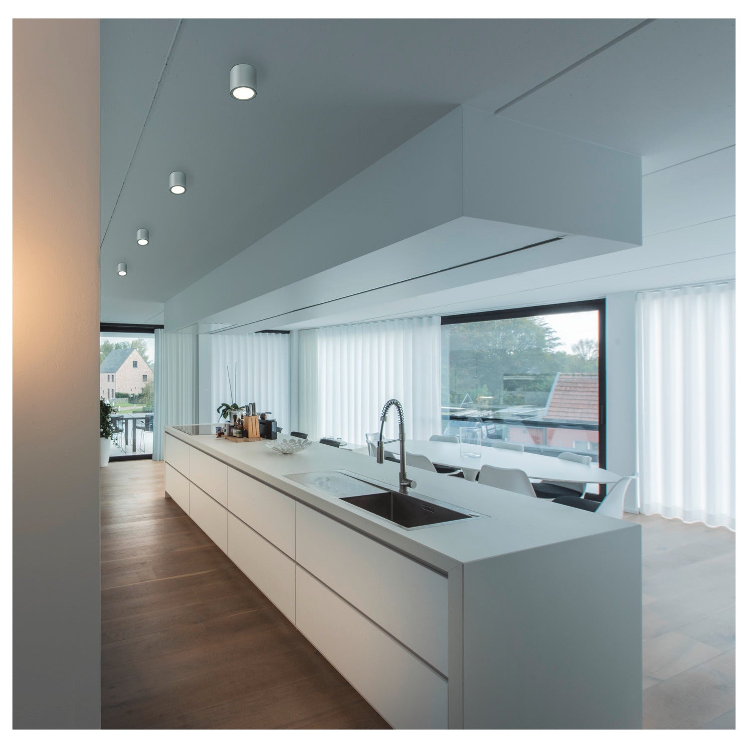 OCULUS CL, Luz saliente para teto LED para interior branco DIM-TO-WARM 2000-3000 K