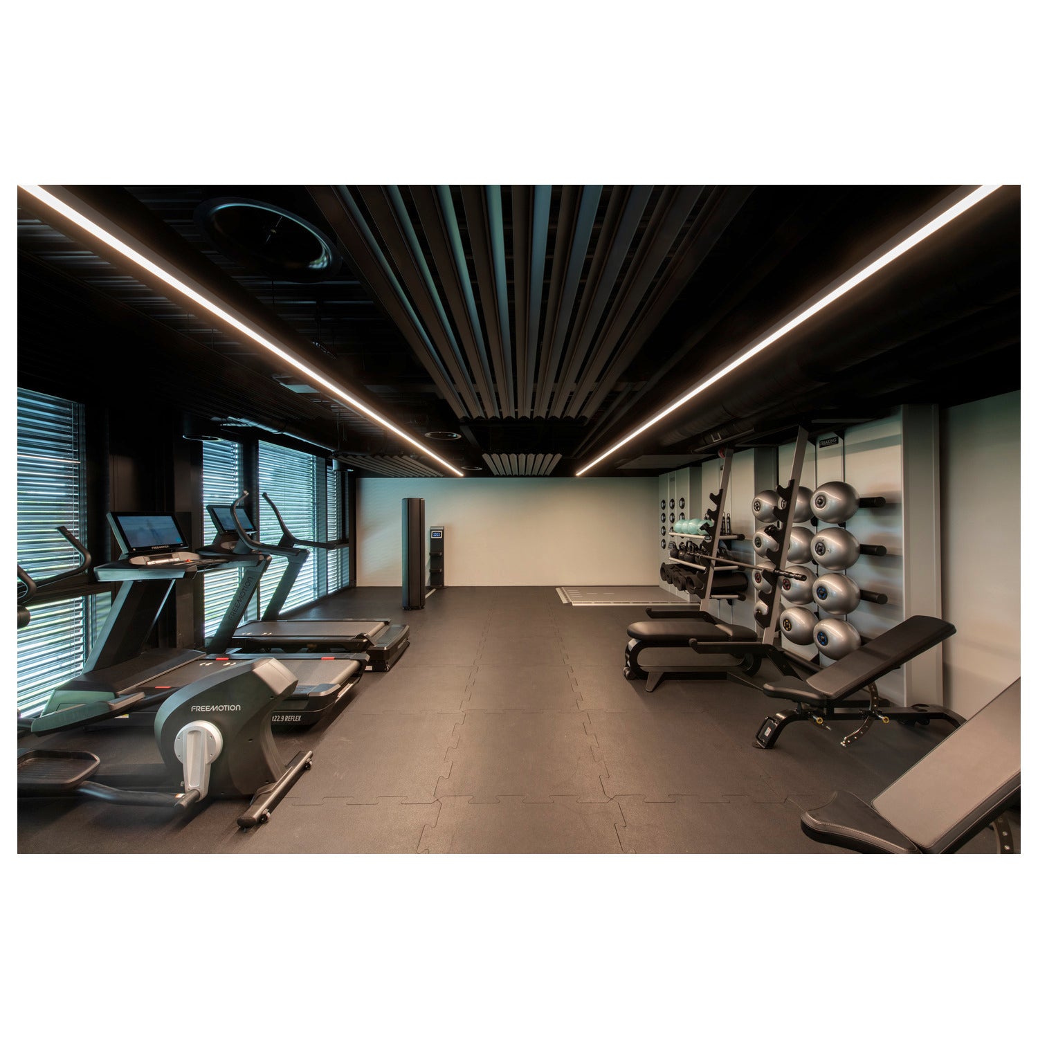 GRAZIA 60, Cobertura PMMA 3 m fosco