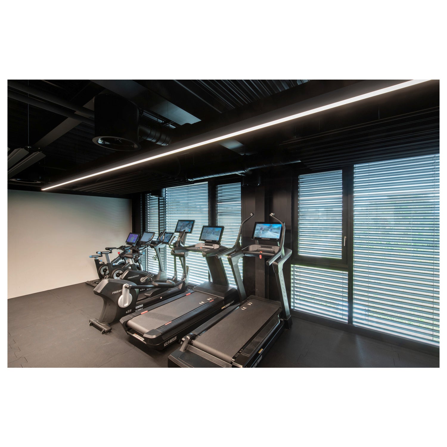 GRAZIA 60, Cobertura PMMA 3 m fosco