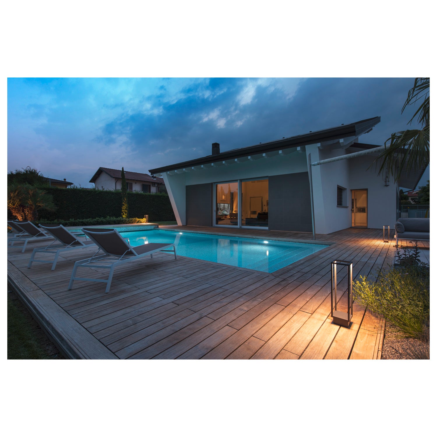 QUADRULO, luminária de pé, antracite/branca 7 W 3000 K