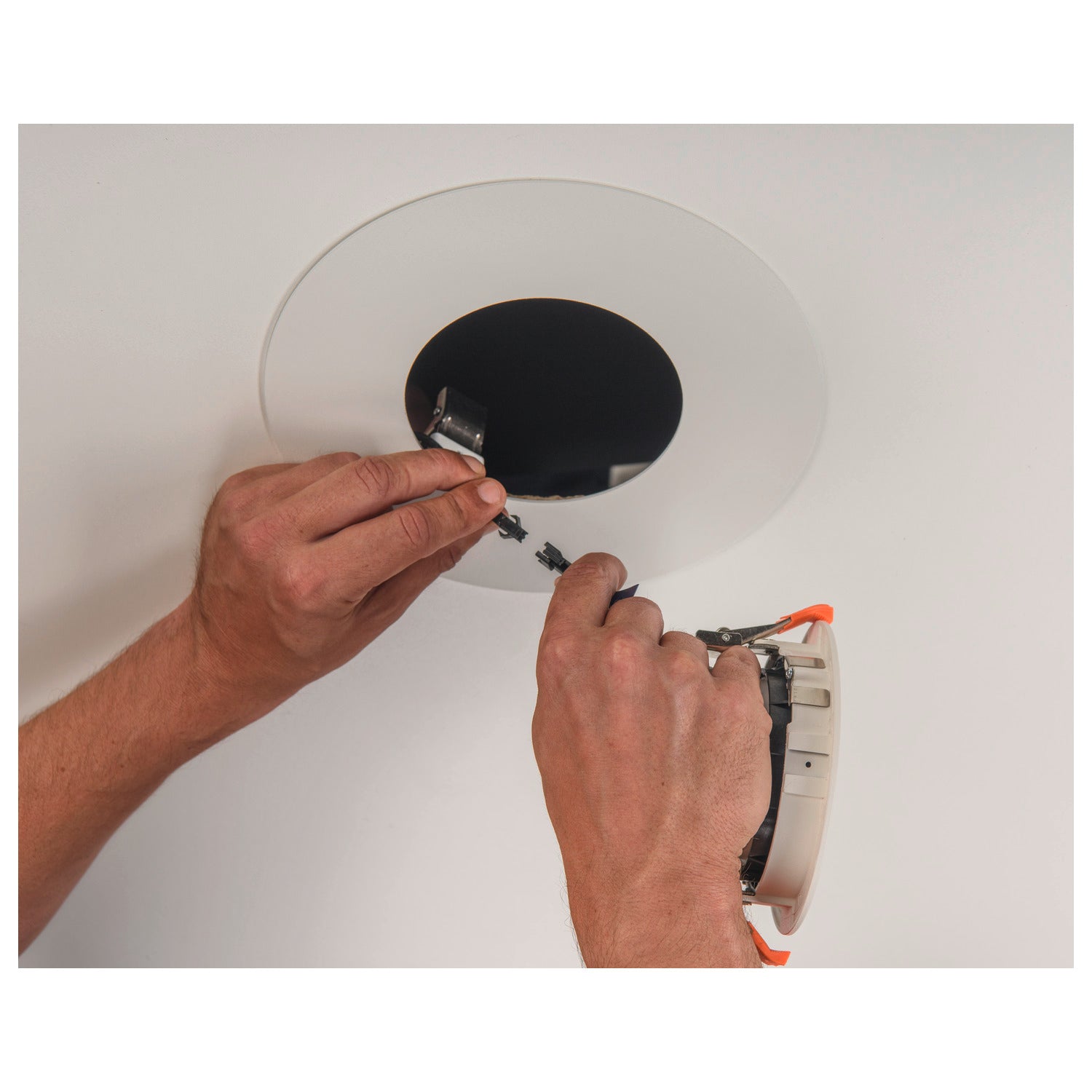 Numinos® M caixa de montagem para encastrar, redonda 240/120 mm branca