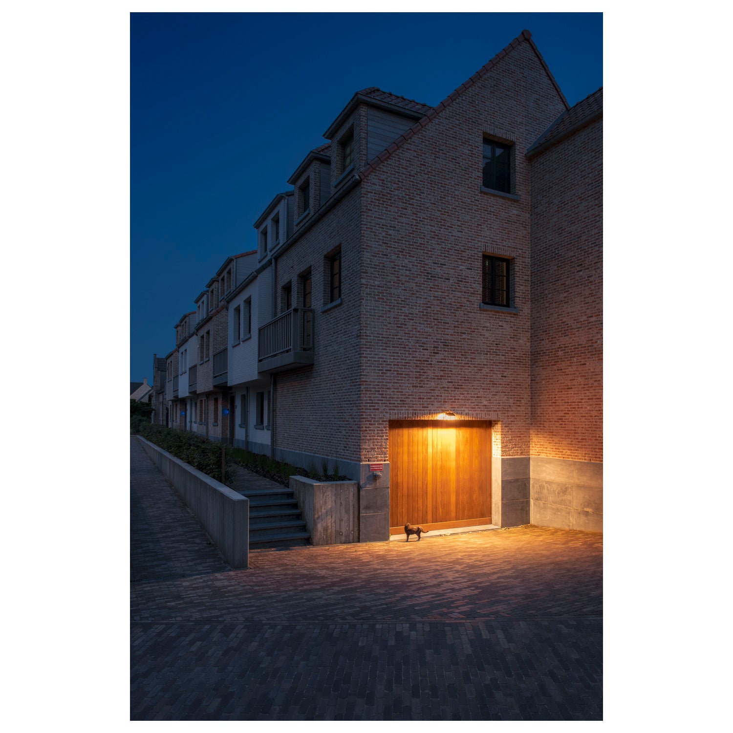 FLOODI L, luminária saliente para parede e teto, antracite/transparente 48 W 3000 K 100°