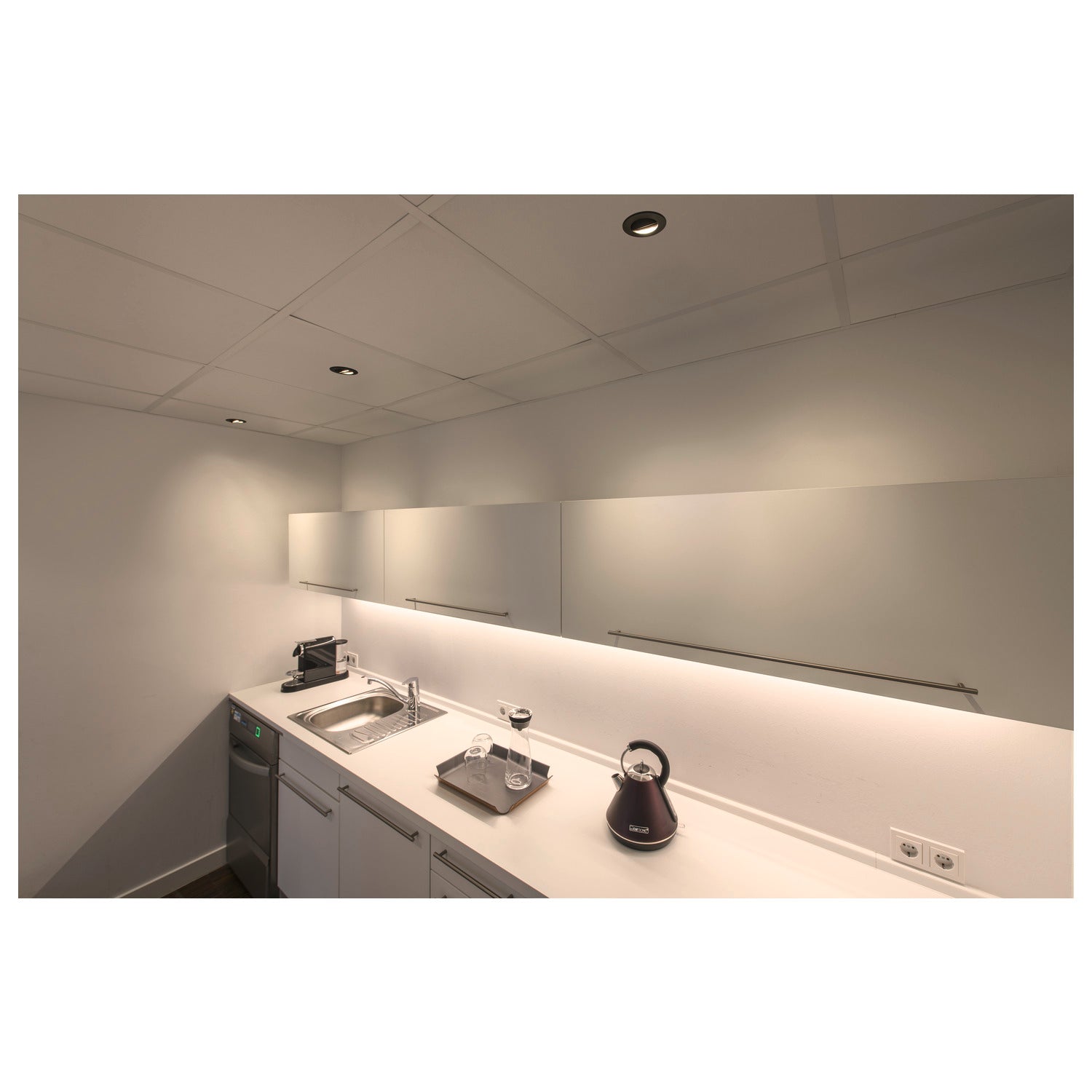 UNIVERSAL DOWNLIGHT Tampa, para Downlight IP20, articulada, redonda, preta