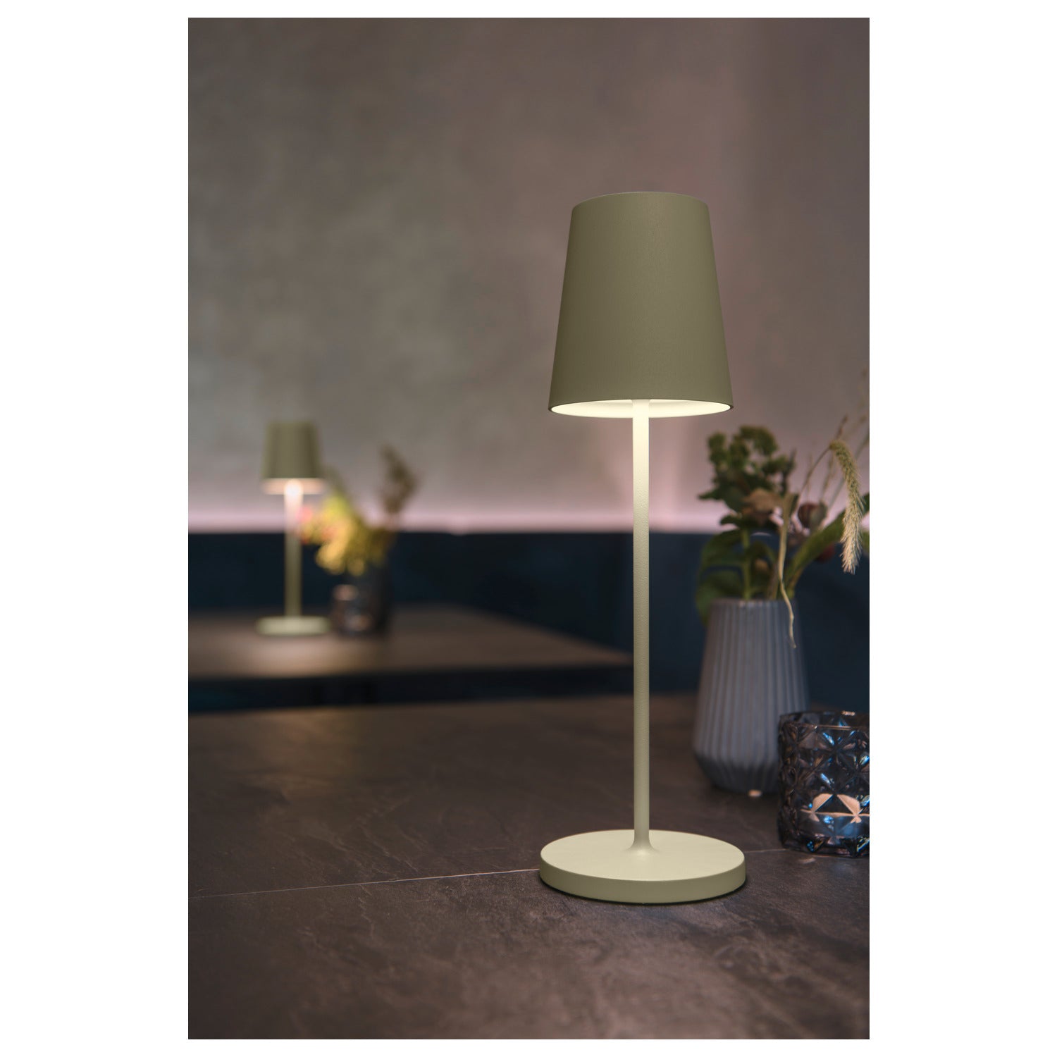 VINOLINA TWO, luminária de mesa, bateria, IP65, 2200/2700/3000 K, TOUCH, verde
