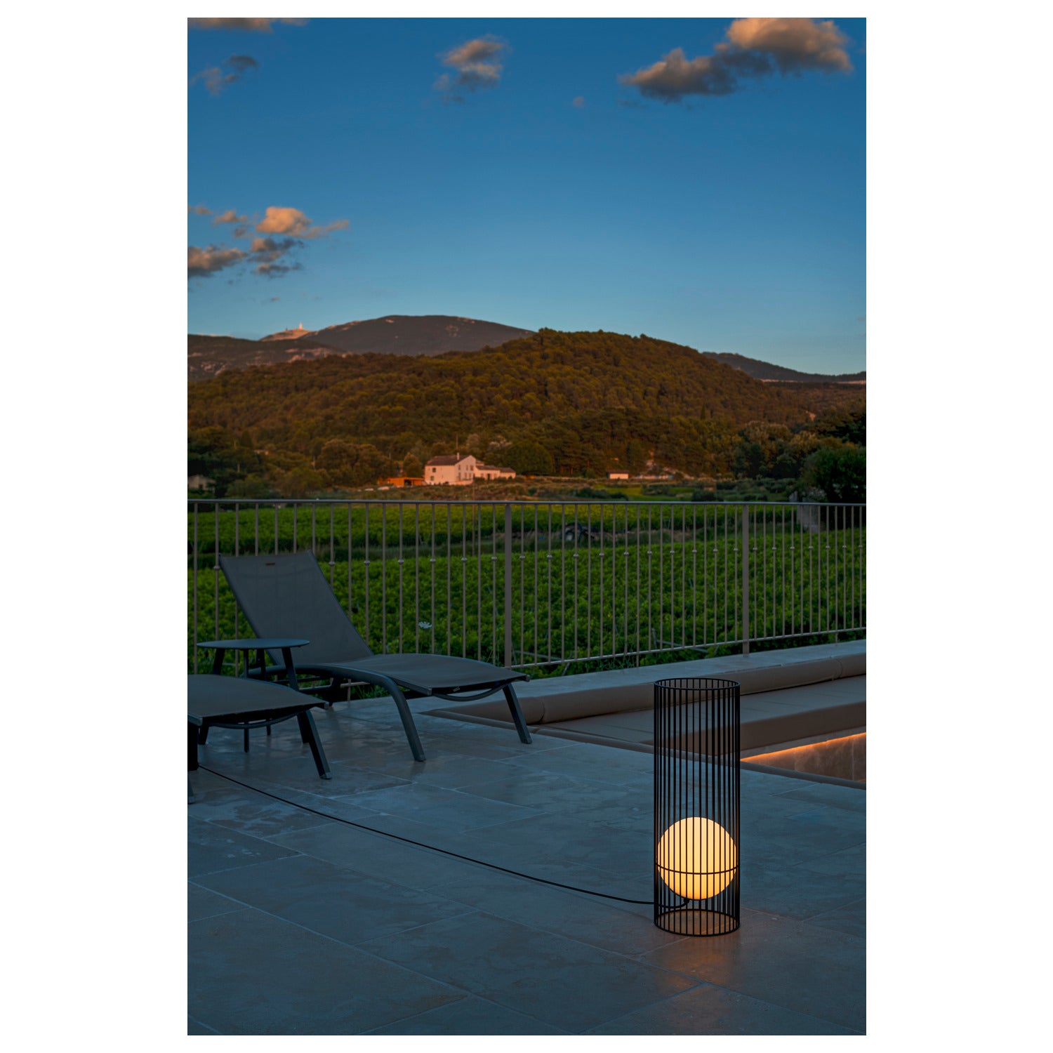 GRID SUN, luminária de instalação livre, 2700 K, IP65, preto / cor de leite