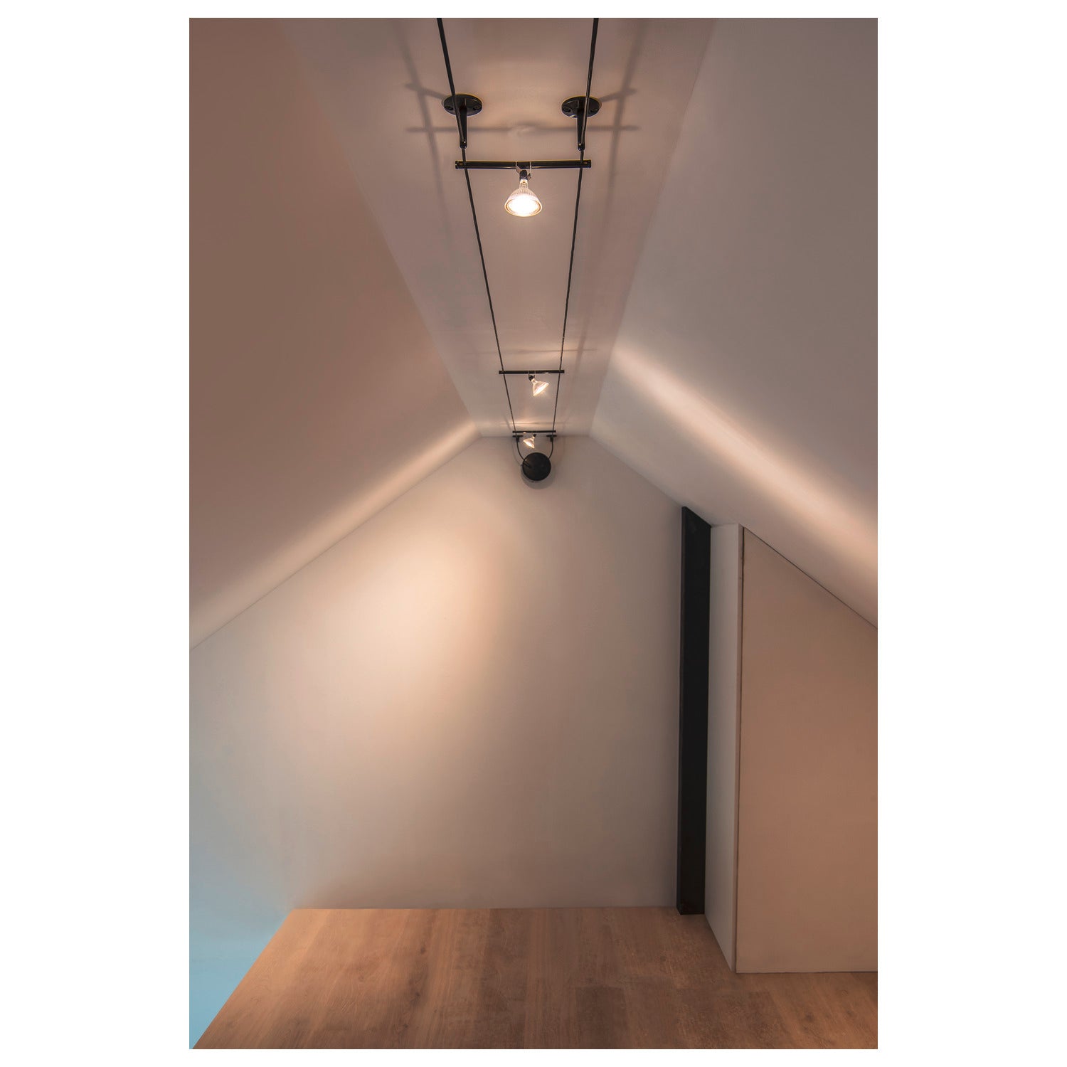 TENSEO SYSTEM - DEFLETOR, para sistema de cabo de baixa voltagem TENSEO, curto, preto, 2 peças