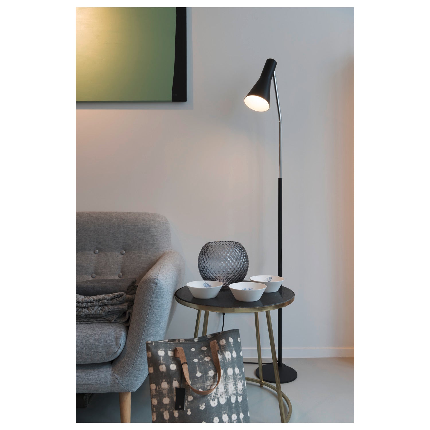 PHELIA, luminária de apoio, A60, preto, máx. 23 W