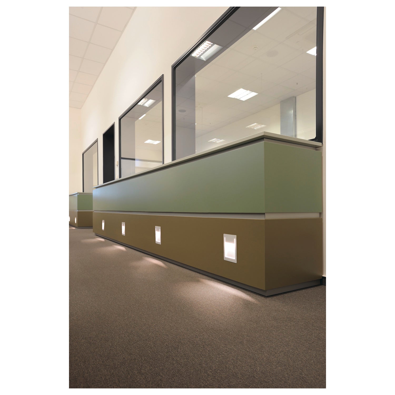 DOWNUNDER PUR 150, luminária de embutir, LED, 3000 K, angular, branco, C/L/A 12/3,2/15,5 cm, incl. molas lamelares