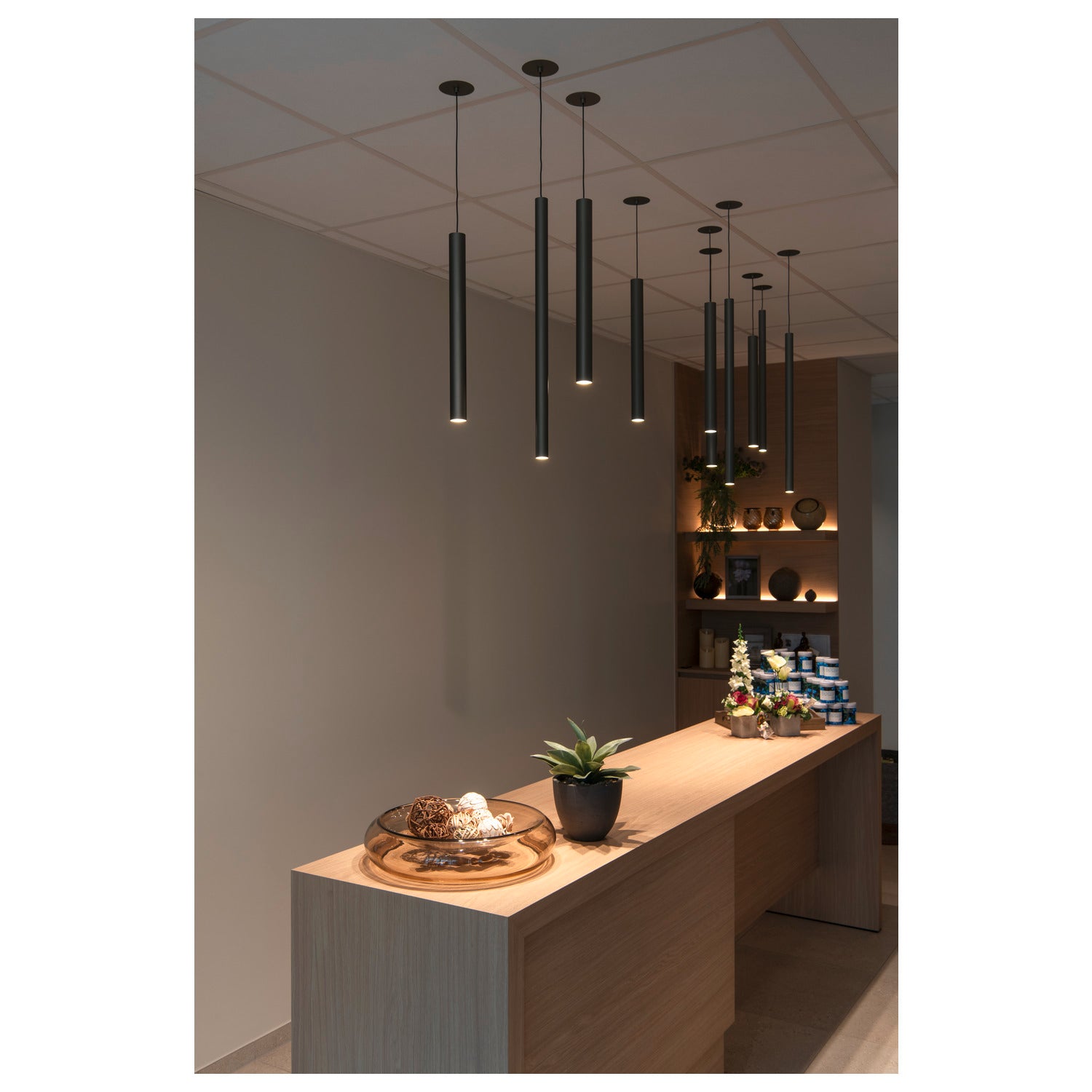 HELIA 30, luminária pendente, LED, 3000 K, redonda, preta, roseta plana para montagem, 7,5 W