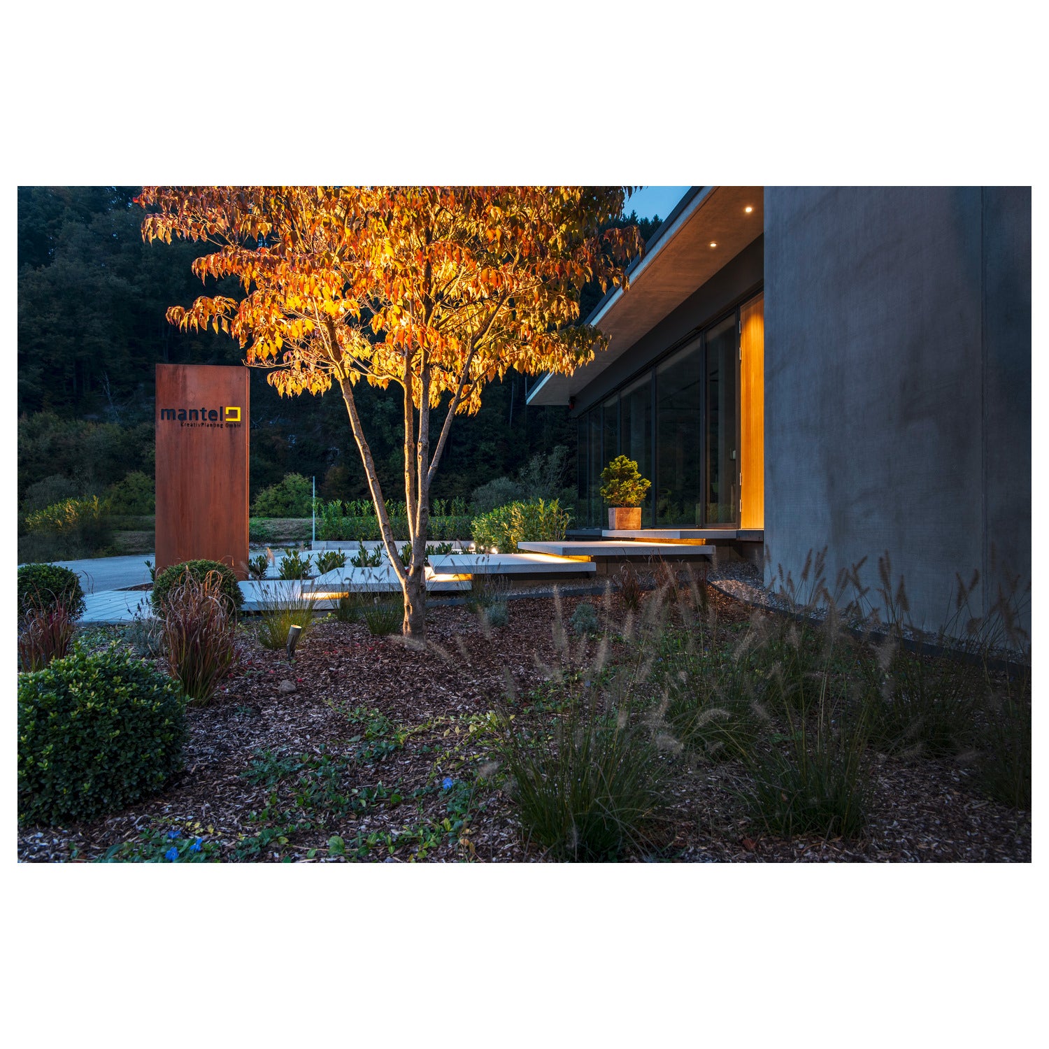 SYNA, luminária de estaca para exteriores, LED, 3000 K, IP65, antracite, 230 V, 8,6 W