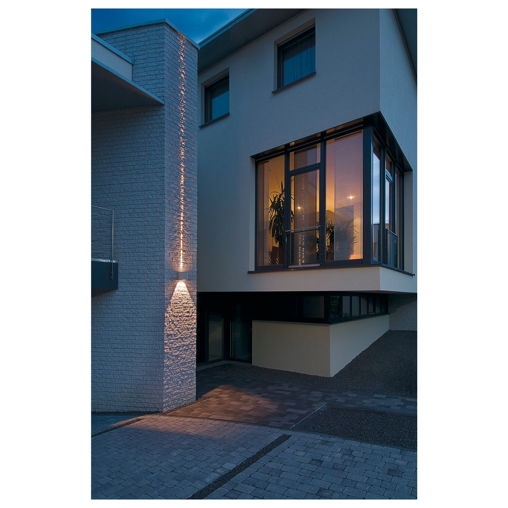 OUT-BEAM, luminária de parede para exteriores, LED, 3000 K, Beam up/Flood down, cinzento prateado, IP44