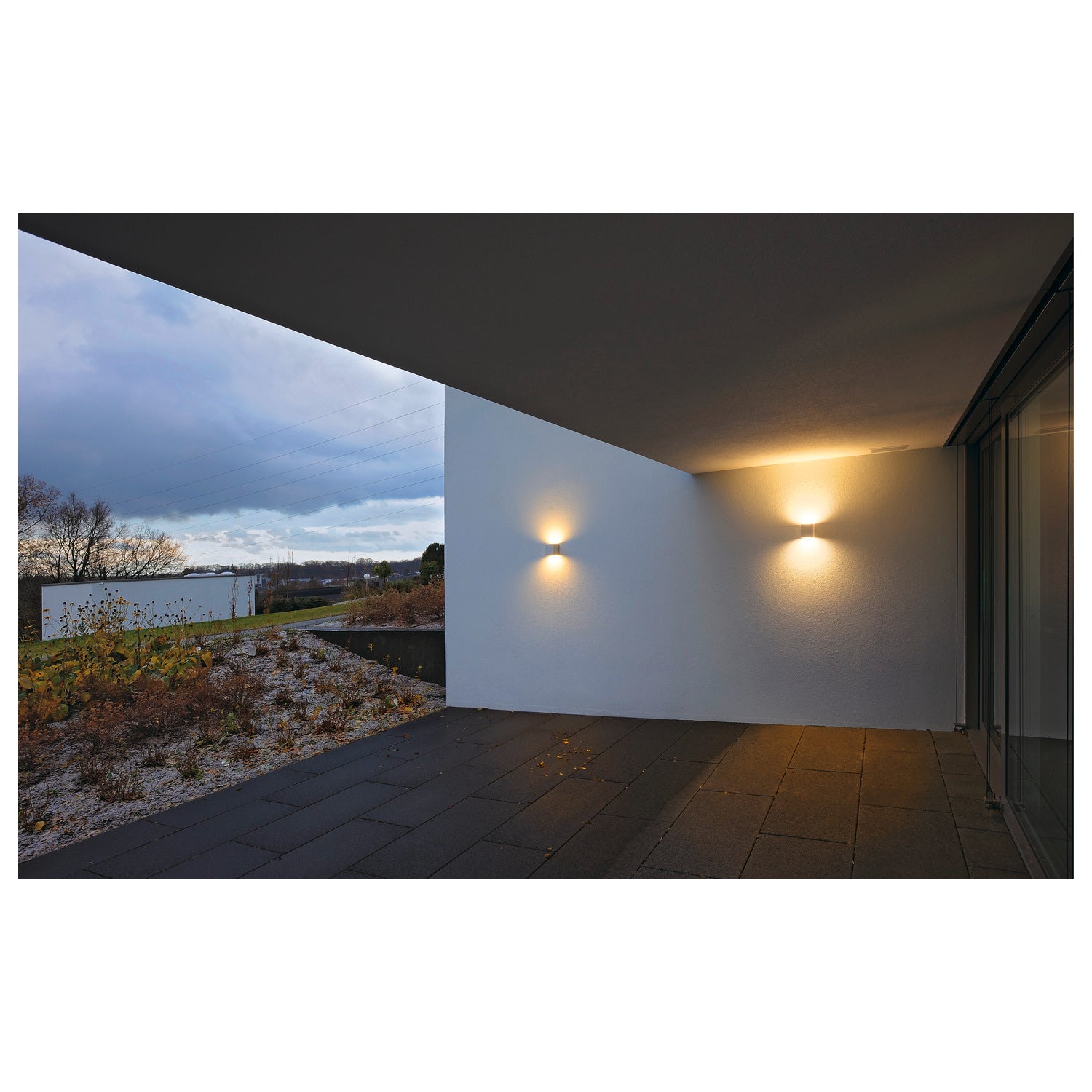 SITRA CUBE, luminária de parede para exteriores, TCR-TSE, IP44, branco, máx. 18 W