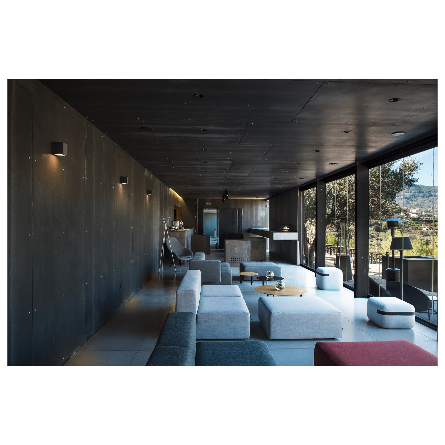 SITRA CUBE, luminária de parede para exteriores, TCR-TSE, IP44, antracite, máx. 18 W