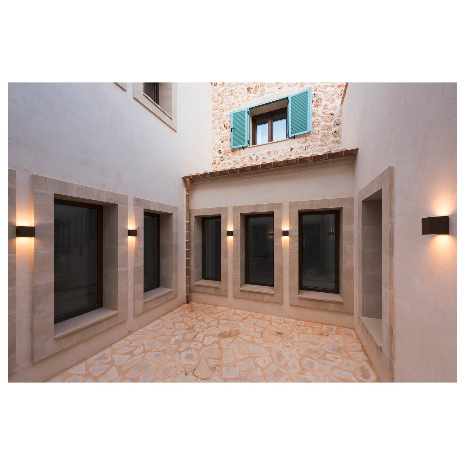 SITRA CUBE, luminária de parede para exteriores, TCR-TSE, IP44, ferrugem, máx. 18 W