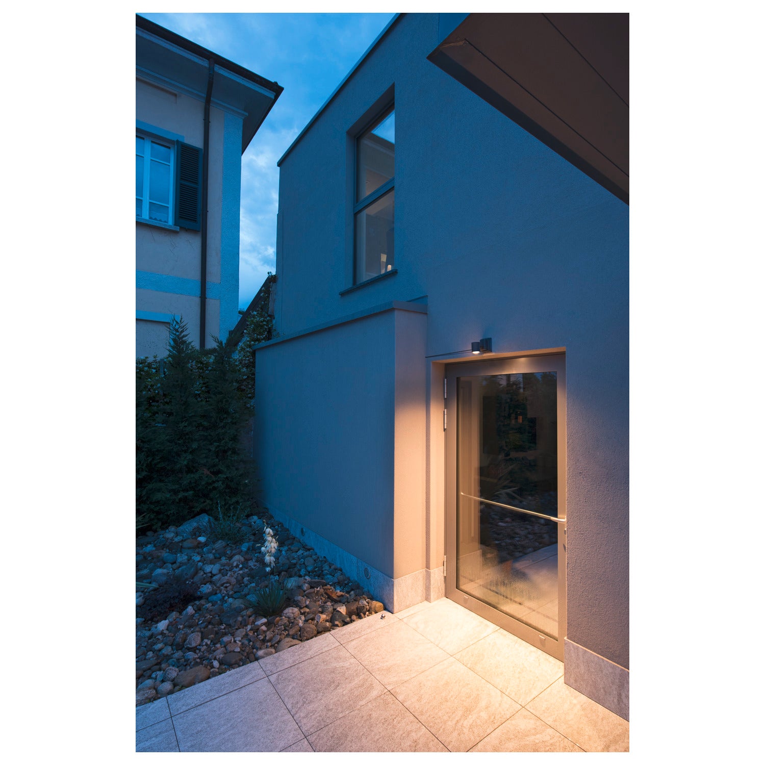 MYRA WALL, luminária de parede e de teto para exteriores, uma lâmpada, QPAR51, IP55, antracite, máx. 50 W