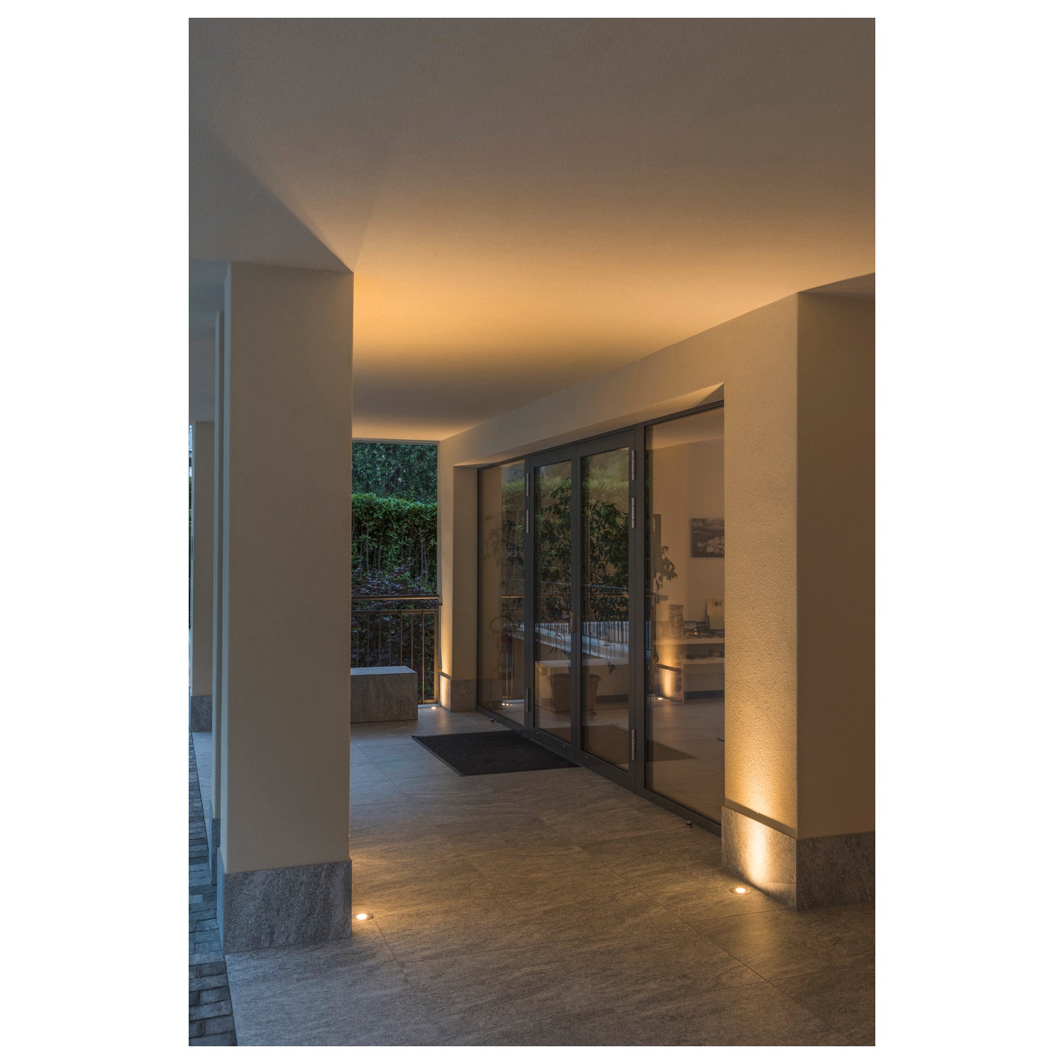 DASAR® 920, Luminária para encastrar no pavimento exterior LV LED, 3000 K, IP67, redondo, abertura em aço inoxidável escovado, 12-25 V, 6,5 W